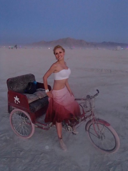 red pedicab small 4.jpg