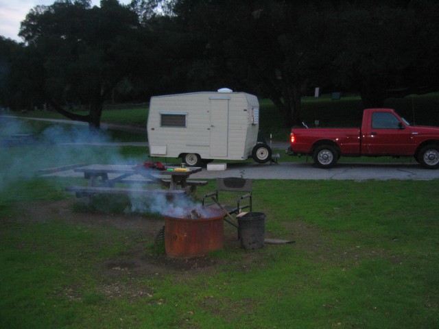 shasta  compact and  2000 mazda b2500.JPG