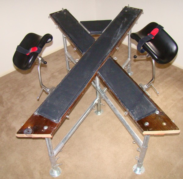 FuckingTable1.jpg