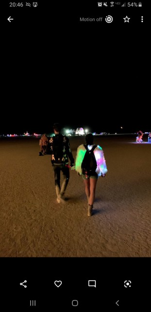 Screenshot_20190905-204659_Photos.jpg