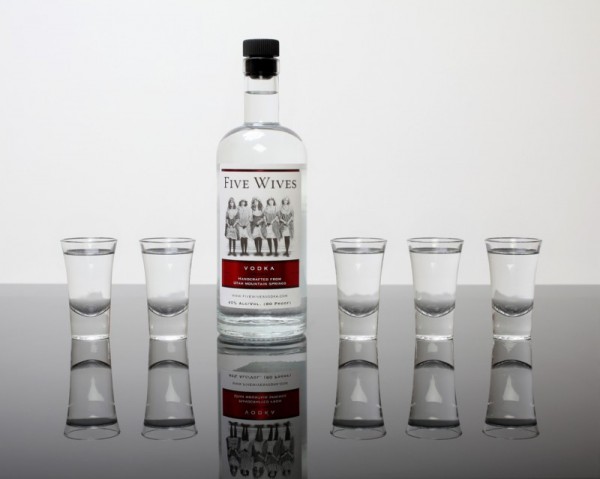 -five-wives-vodka-136528.jpg