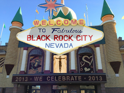 CornPalace.jpg