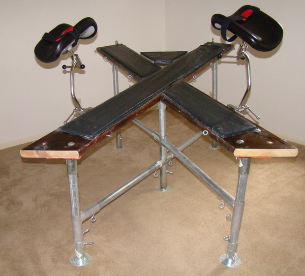 FuckingTable3.jpg