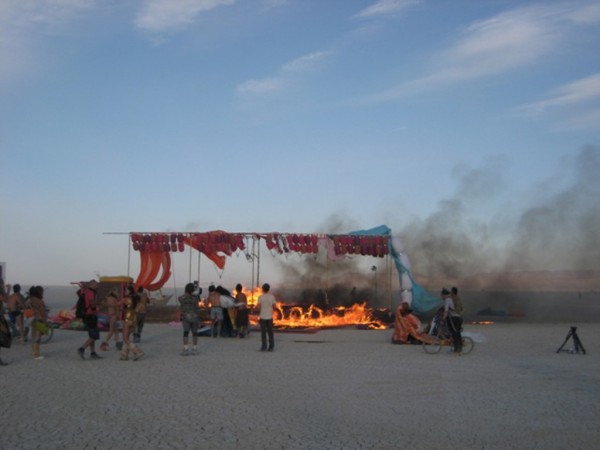 burning man 2011 107.JPG